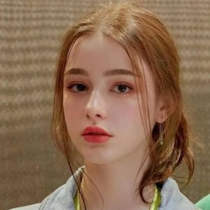 Meet your Posher, Raz